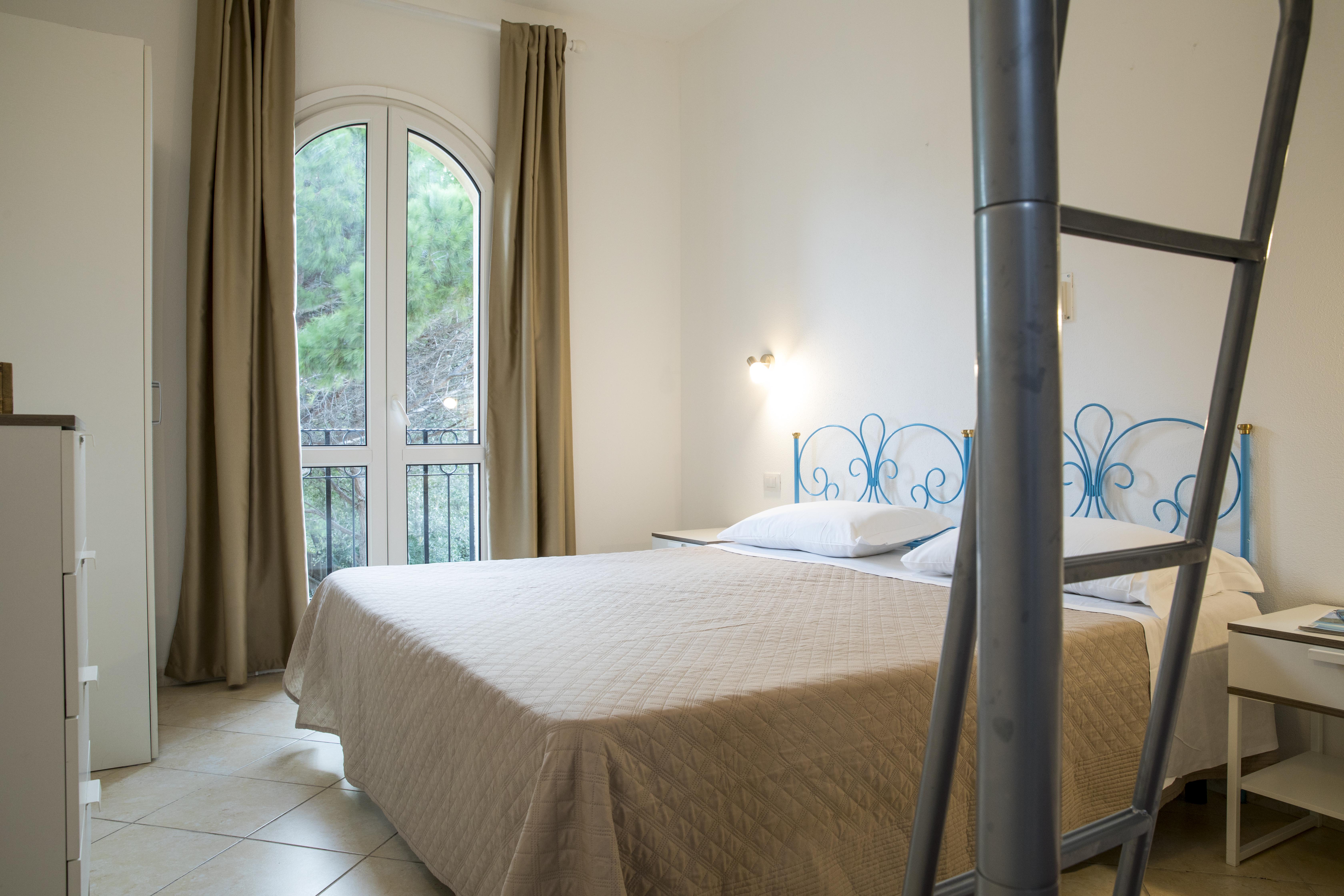 Muma Hostel SantʼAntìoco エクステリア 写真