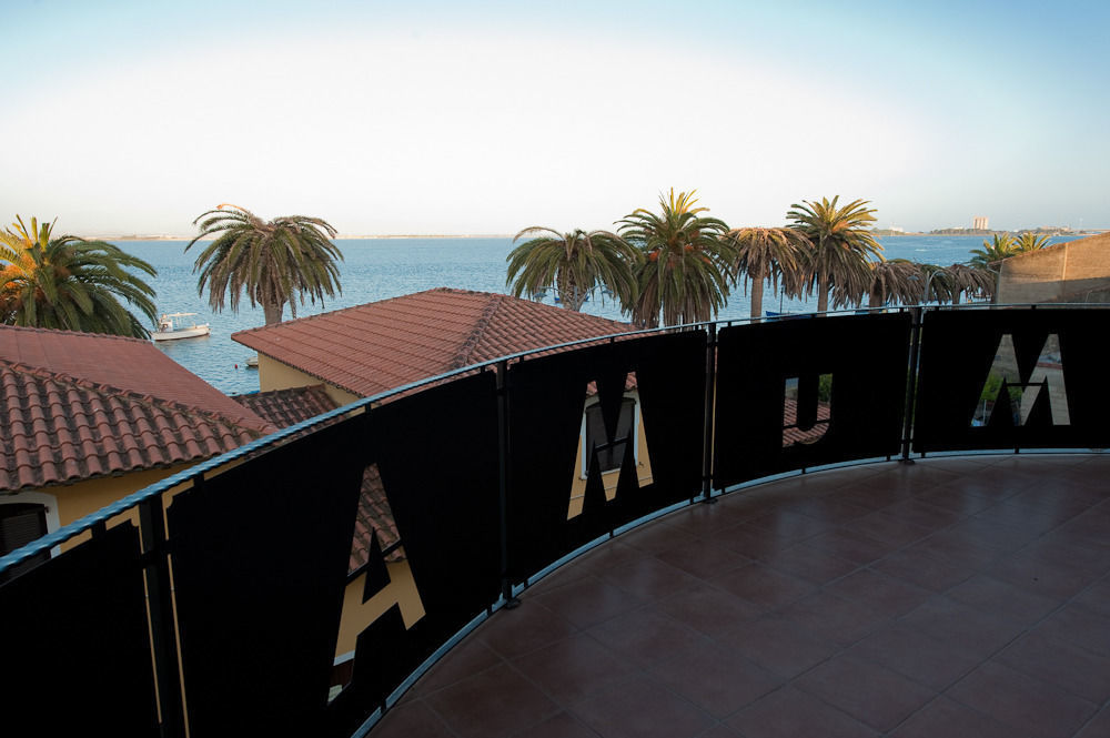 Muma Hostel SantʼAntìoco エクステリア 写真
